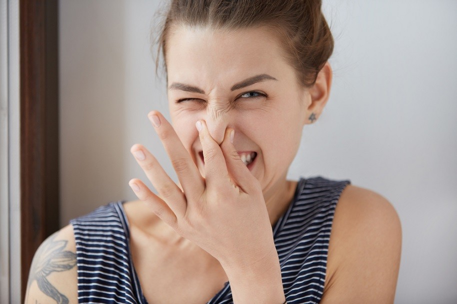 unpleasant smell
