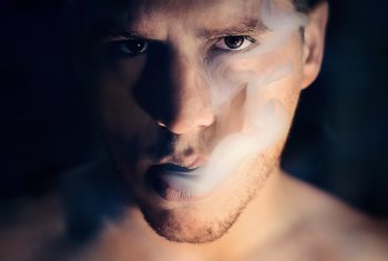 Cigarettes VS hookah: how one addiction replaces another